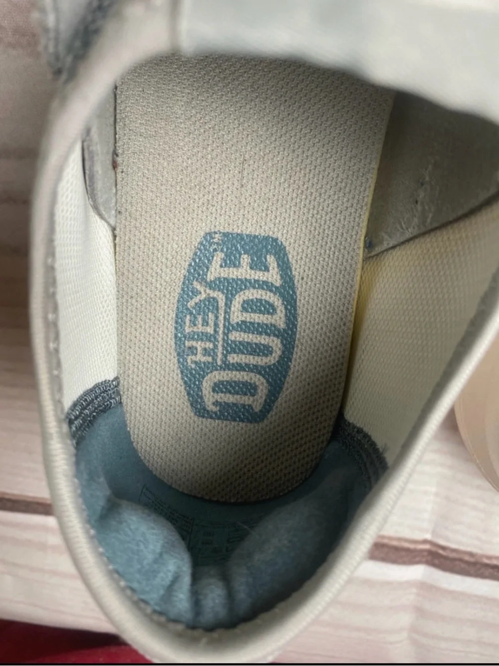 Hey Dude sirocco Gray Knit Slip-Ons with gold  Stripe women’s 6 EUC
